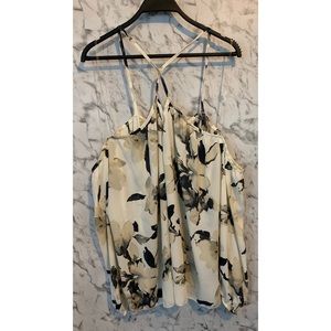 ✨Plus Size Floral Cold Shoulder Blouse✨